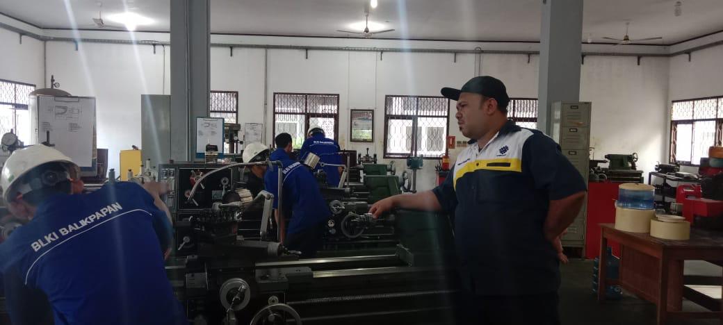 BLKI Balikpapan Gelar Pelatihan Mesin Bubut untuk Lulusan SMA dalam 33 Hari