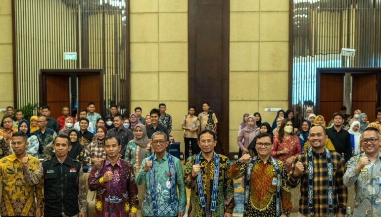 Pemanfaatan TIK Penting Dalam Pembelajaran Untuk Meningkatkan Kemampuan Siswa