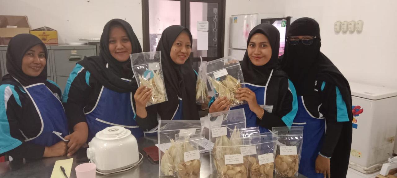 Inovasi dalam Pelatihan Pengolahan Ikan, Dari Surimi hingga Bakso dan Kerupuk