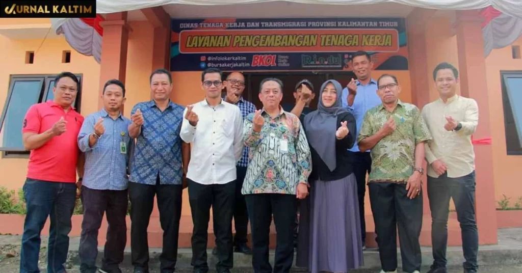 Disnakertrans Resmikan Gedung Layanan Tenaga Kerja