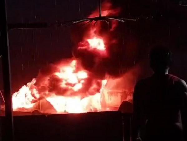 Speed Boat Milik Warga Terbakar di Galangan Akibat Tersambar Petir