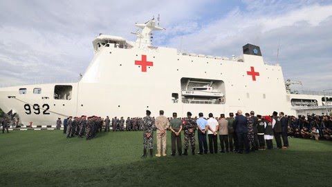 Menhan Lepas Kapal TNI dengan 240 Ton Bantuan ke Gaza Palestina