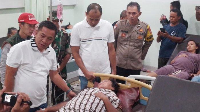 Ratusan Warga Dirawat Akibat Keracunan Gas di Kutamekar Karawang