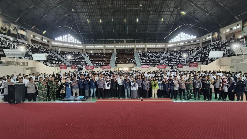 KPU Resmi Lantik 2.877 Anggota KPPS, Bertugas di 411 TPS Samarinda Ulu