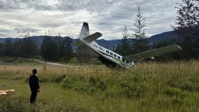 Pesawat Smart Air PK-SNJ Alami Kecelakaan di Bandara Aminggaru Papua
