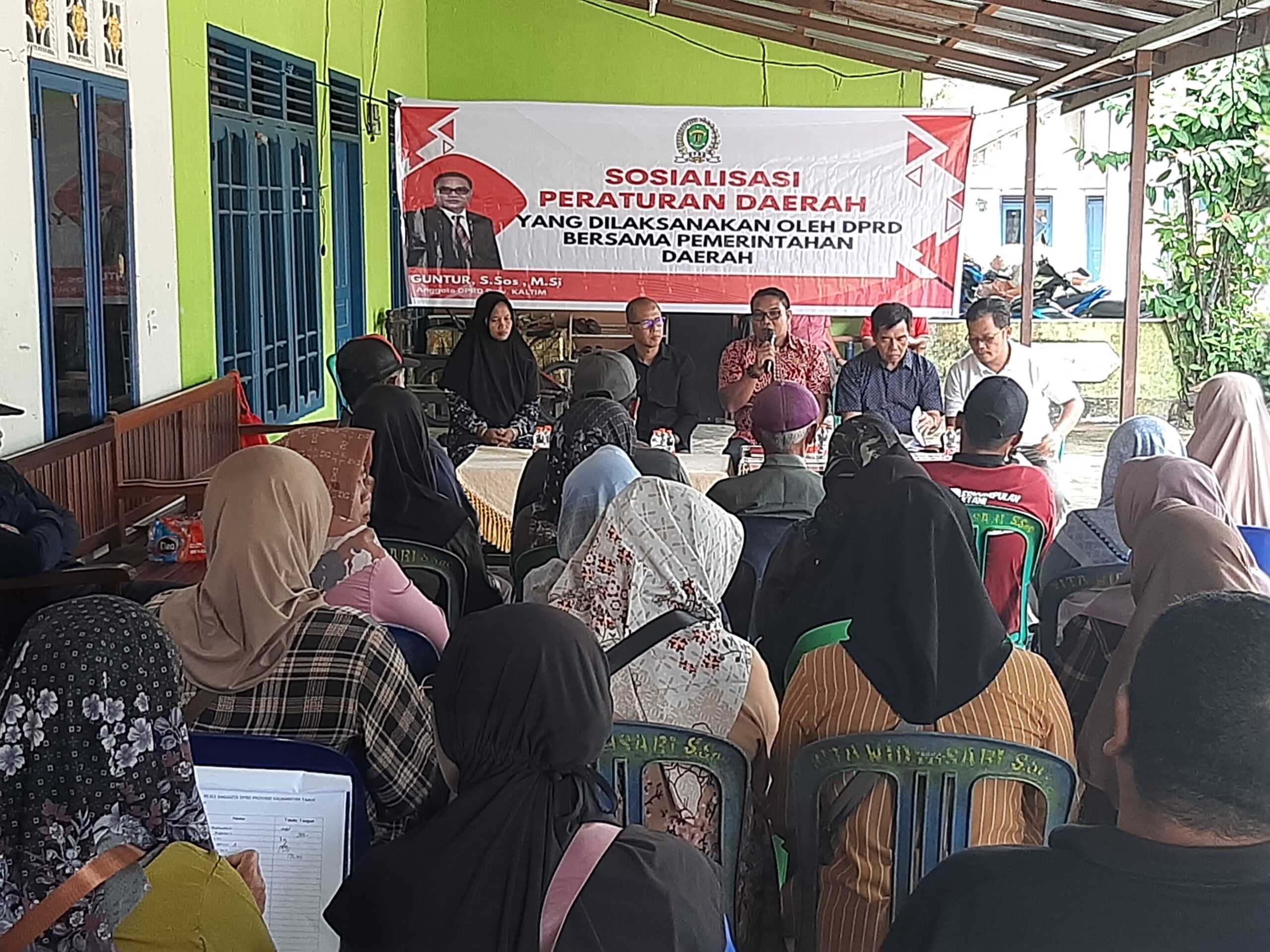 Guntur Sosialisasikan Perda Kesejahteraan Sosial di Desa Bangun Rejo Kukar