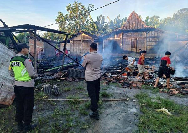 Tiga Rumah di Sebulu Ilir Ludes Terbakar, Diduga Akibat Korsleting Listrik