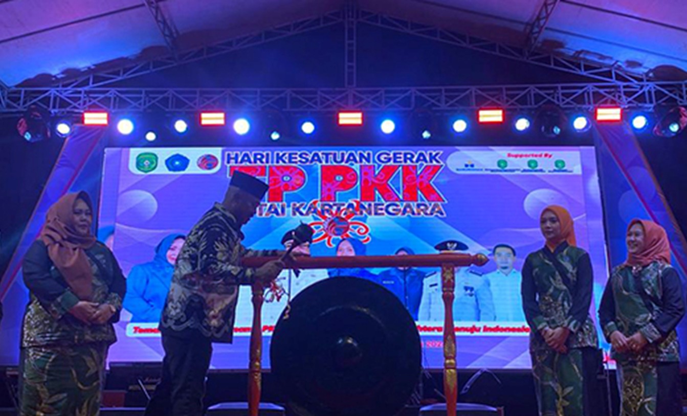 Meriahkan HKG TP PKK Kukar, Bupati Edi Damansyah Dorong Kader Lebih Aktif di Desa dan Kelurahan