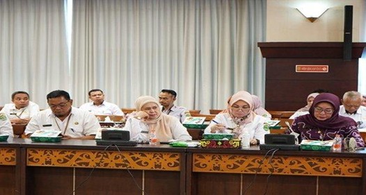 Evaluasi APBD 2025: Gubernur Tunda Tanda Tangan Kinerja, Sekda Kritik Pedas OPD