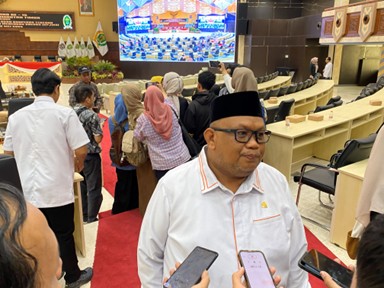 DPRD Kaltim Dorong Pemerataan Infrastruktur Digital di Sekolah Menengah