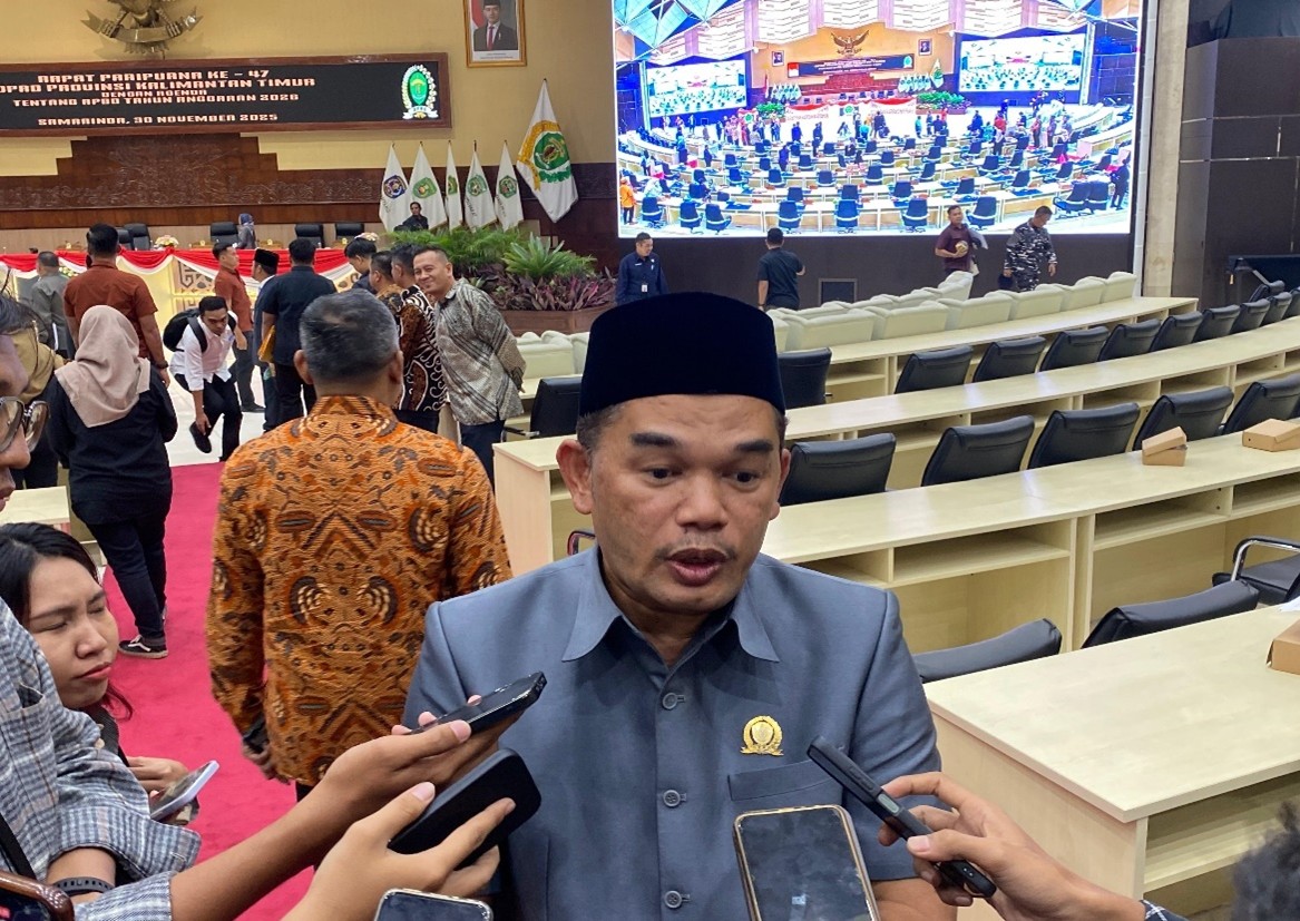 Hasanuddin Mas’ud: Honorer Jangan Dibuat Bingung, Pemprov Harus Siapkan Skema Jelas
